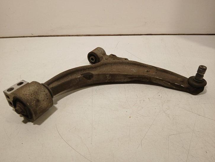 Draagarm rechts voor Opel Astra, Auto-onderdelen, Ophanging en Onderstel, Opel, Gebruikt, Herkomst onderdeel bekend, 12 maanden garantie