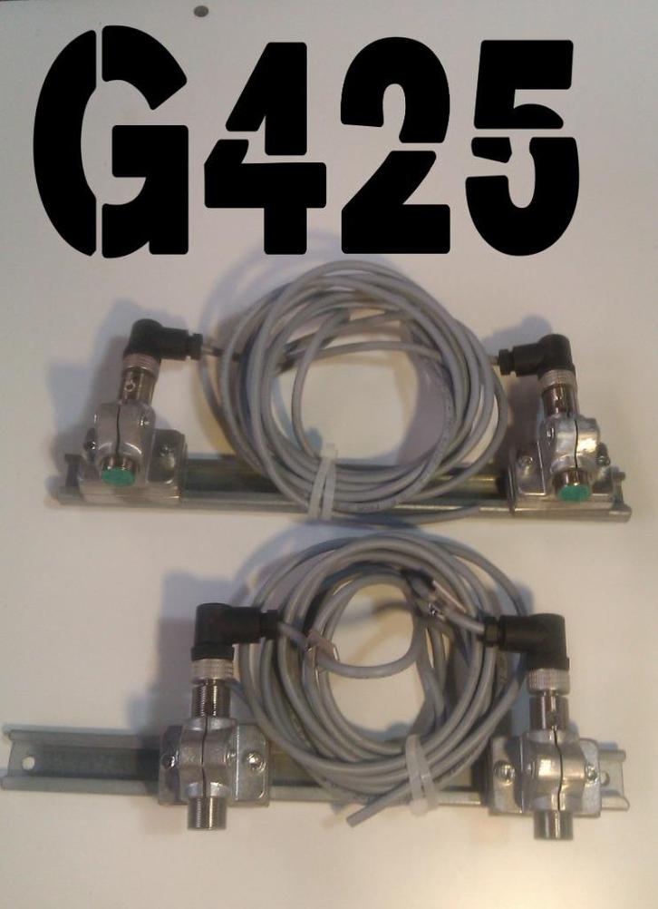 4 stuks Pepperl+Fuchs inductieve sensor met beugels, Hobby en Vrije tijd, Elektronica-componenten, Gebruikt, Ophalen of Verzenden