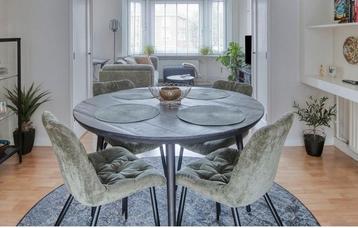 Ronde mangohouten eettafel beschikbaar voor biedingen