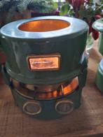 Becon  oliestel  twee pits deze zie je niet zo vaak, Ophalen of Verzenden