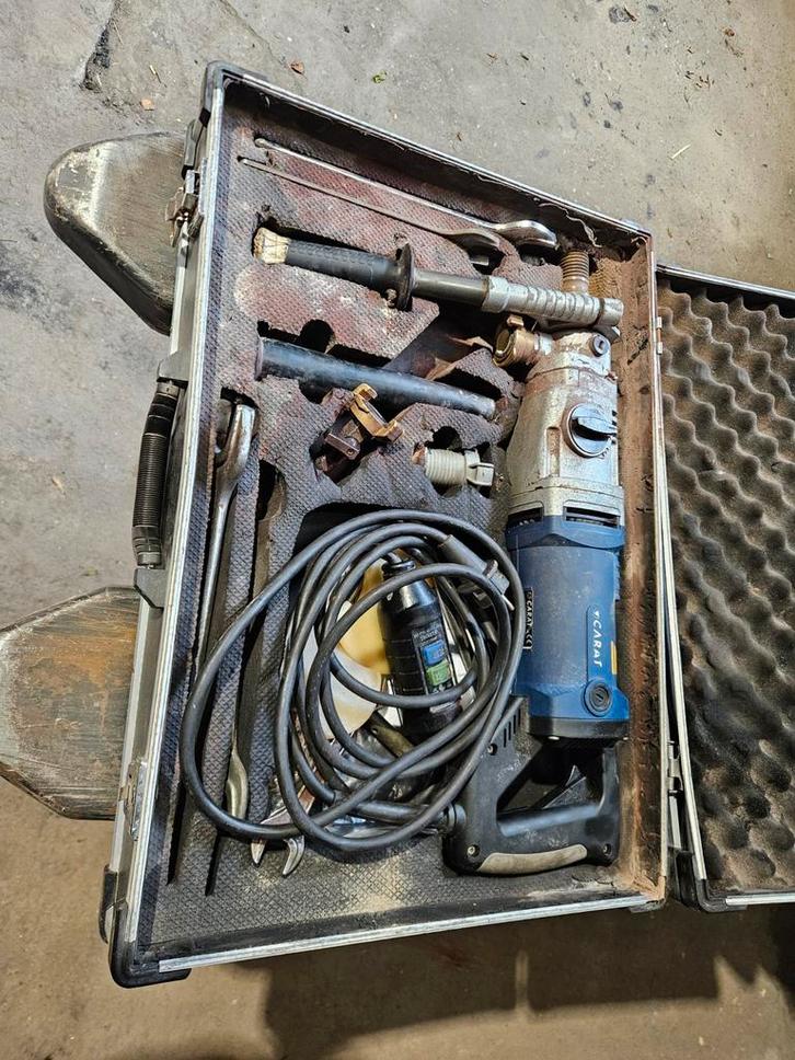 Carat Beton Boormachine - Goede Conditie!, Doe-het-zelf en Verbouw, Gereedschap | Boormachines, Gebruikt, Boormachine, 600 watt of meer