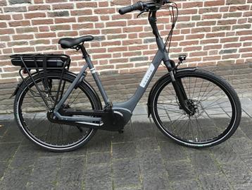 Nieuwe Gazelle Paris C7 + HMB 2025 Smart beschikbaar voor biedingen