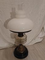 Olie / petroleum lamp, Antiek en Kunst, Ophalen