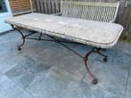 Buiten tafel Beton met metalen onderstel, Ophalen, Gebruikt, Rechthoekig, Metaal