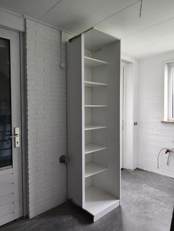 Hoek Pax kast - Ideaal voor kleine ruimtes!