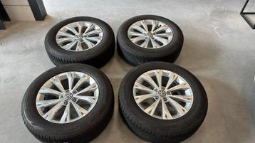 ORGINELE VOLKSWAGEN MONTANA VELGEN MET WINTERBANDE 215/65/17 beschikbaar voor biedingen