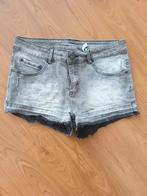 Korte grijze broek 170, Ophalen of Verzenden, Zo goed als nieuw, Jongen, Broek