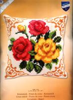 Cado vervaco borduurpakket  kussen diverse bloemen  613, Hobby en Vrije tijd, Borduren en Borduurmachines, Ophalen of Verzenden