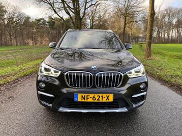 2017 BMW X1 2.0D Sdrive18D M-PAKKET HUD  PANO NAVI  LEDER beschikbaar voor biedingen