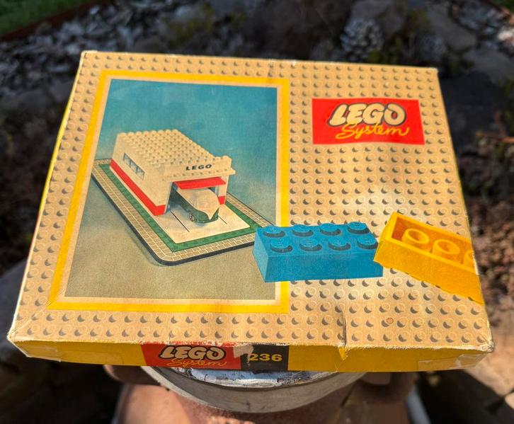 Oude lego set 236 garage versie 4 jaren 50/60 vintage 1:87, Kinderen en Baby's, Speelgoed | Duplo en Lego, Gebruikt, Lego, Complete set