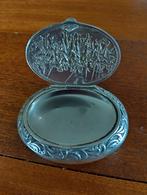 Antiek zilveren pillendoosje., Antiek en Kunst, Antiek | Goud en Zilver, Ophalen of Verzenden
