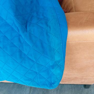 Ikea 2 zitter Puberkamer- Beginner-veel kussens! Chill....