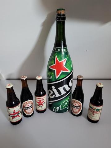 6 Super mooie oude Heineken bierflesjes en nog vol  KOOPJE  beschikbaar voor biedingen