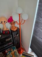 VINTAGE RETRO SPACE AGE 60's KAISER VLOERLAMP ORANJE OPAAL, Huis en Inrichting, Lampen | Vloerlampen, Ophalen, Gebruikt, 150 tot 200 cm