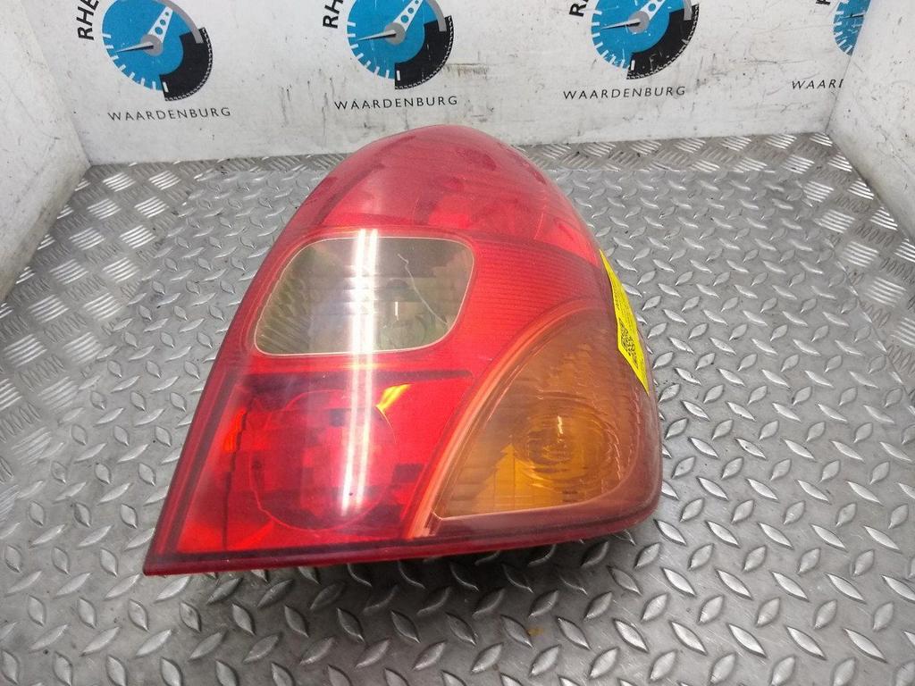 TOYOTA COROLLA VERSO ACHTERLICHT R 2004, Auto-onderdelen, Verlichting, Ophalen of Verzenden, Gebruikt, Stiba lid