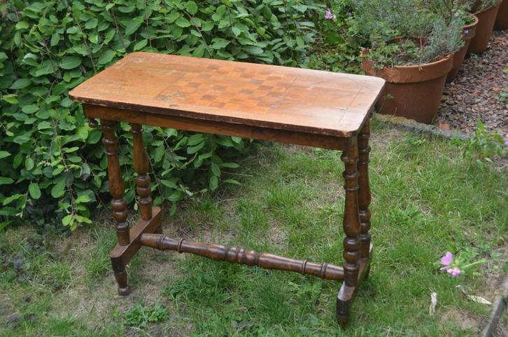 Antiek schaaktafeltje, Antiek en Kunst, Antiek | Meubels | Tafels, Ophalen