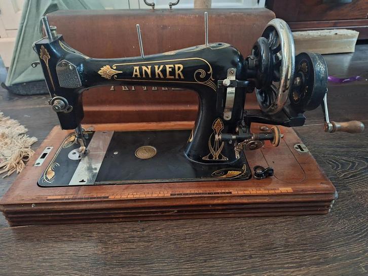 Antieke Anker Naaimachine - Handbediend, Antiek en Kunst, Antiek | Naaimachines, Ophalen