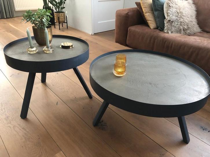 Set Woood Skip Salontafels - Betonlook, Huis en Inrichting, Tafels | Salontafels, Zo goed als nieuw, Minder dan 50 cm, 50 tot 100 cm