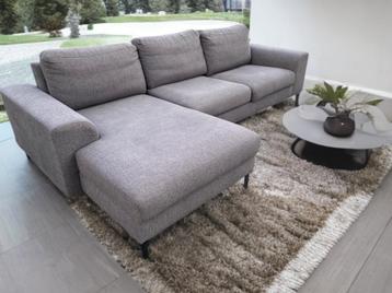 !!ACTIE!! GRIJZE HOEKBANK, GRATIS LEVERING beschikbaar voor biedingen