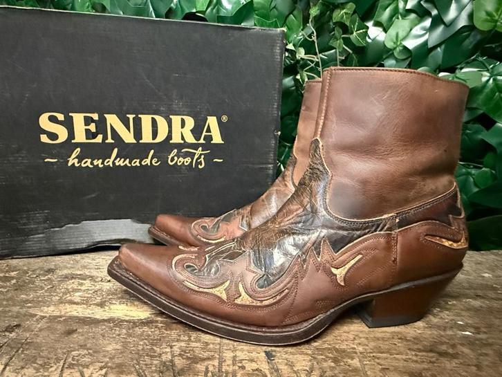 bijna Nieuwe prachtige laarsjes van Sendra maat 40, Kleding | Heren, Schoenen, Zo goed als nieuw, Boots, Bruin, Ophalen of Verzenden