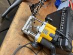 Te koop bovenfrees, Doe-het-zelf en Verbouw, Gereedschap | Freesmachines, Ophalen, Zo goed als nieuw, Bovenfrees, Dewalt