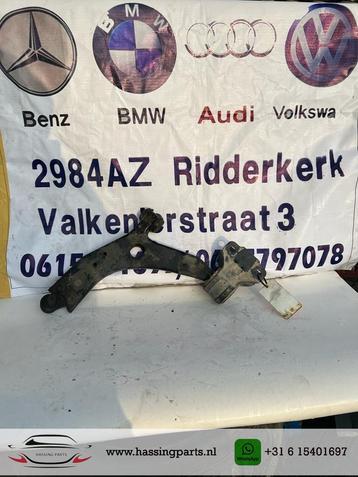 Ford Focus III draagarm linksvoor beschikbaar voor biedingen