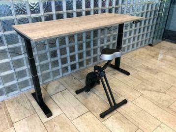 Bureau Zit-Sta 2 Motorig, , AH-NOUK02 beschikbaar voor biedingen