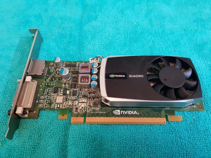 Vintage Pc = VIDEOKAART PCI-e = nVidia Quadro 600 - 1GB, Computers en Software, Vintage Computers, Ophalen of Verzenden
