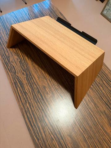 Oakywood Laptop Standaard beschikbaar voor biedingen