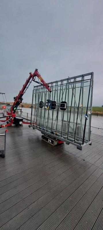 Mp compactkraan  minihijskraan verhuur  beschikbaar voor biedingen