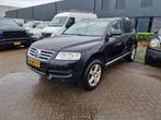 Volkswagen Touareg 2.5 TDI AUTOMAAT BAK IS DEFECT, Auto's, Origineel Nederlands, Te koop, 5 stoelen, 261 €/maand