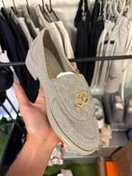Chanel Loafers maat 39, Ophalen of Verzenden, Nieuw, Grijs, Instappers