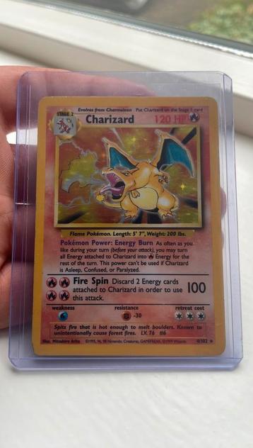 Base set Charizard holo (ENG) beschikbaar voor biedingen