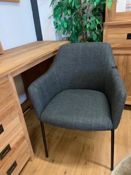 Afgeprijsd: Stoel Paul antraciet, normale prijs € 179,- NU, Huis en Inrichting, Stoelen, Nieuw, Eén, Metaal, Stof, Grijs, Ophalen of Verzenden