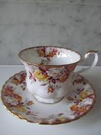 Royal Albert Lenora kop en schotel, Huis en Inrichting, Keuken | Servies, Ophalen of Verzenden, Zo goed als nieuw, Overige stijlen