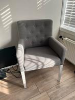 Mooie grijze stoel met witte poten NIEUW, Nieuw, Grijs, Modern, Stof