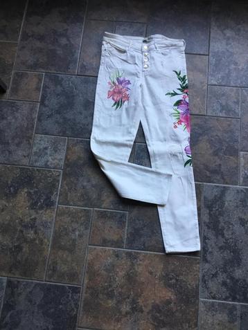Nieuw spijkerbroek wit w29L 32 Guess beschikbaar voor biedingen