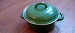 Groene emaille pan, Ophalen
