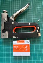 Niet machine met nietjes, Ophalen of Verzenden, Zo goed als nieuw, Gereedschap of Toebehoren