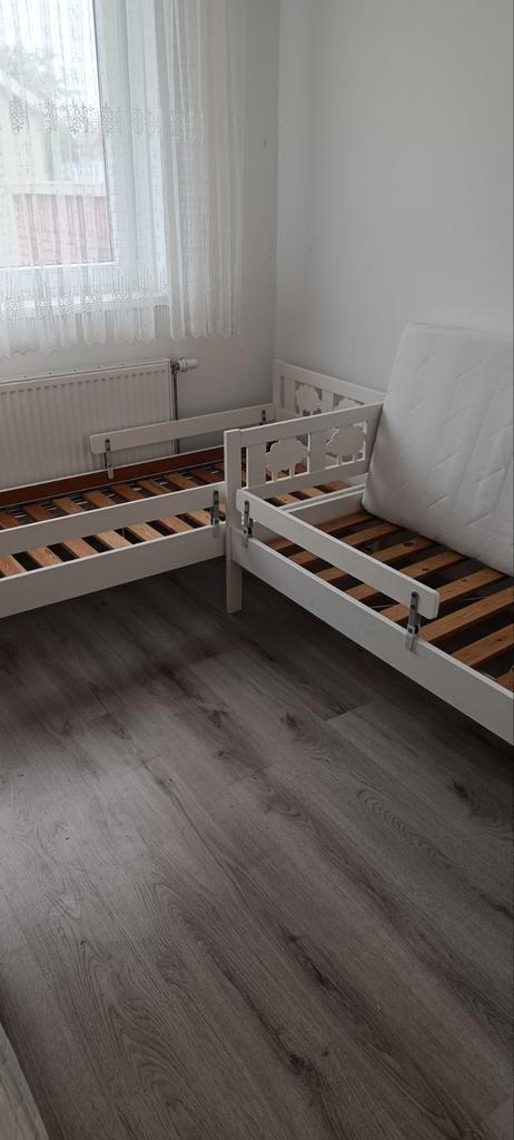 2x Peuterbed 70x160 cm, Kinderen en Baby's, Kinderkamer | Bedden, Gebruikt, 140 tot 160 cm, 70 tot 85 cm, Lattenbodem, Ophalen of Verzenden