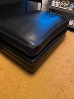 Lederen poef 120x70cm, Huis en Inrichting, Banken | Voetenbanken en Poefen, Ophalen, 100 tot 125 cm, Hout, Zo goed als nieuw