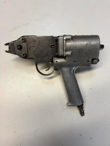 Ringkramtang beschikbaar voor biedingen