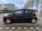 Peugeot 107 1.0 12V 5DR 2012 Zwart, Voorwielaandrijving, Euro 5, Stof, Zwart