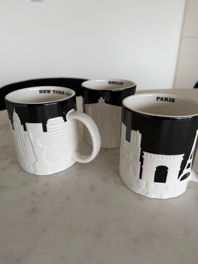 Koffie mok design mok - Happy Place Berlin Mug 2024 D@H | Servetten Wimmel