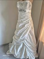 Trouwjapon - Droomjurk voor Jouw Dag, Maat m, met tiara, Kleding | Dames, Trouwkleding en Trouwaccessoires, Ophalen of Verzenden