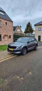 Skoda Kodiaq 1.5 Sportline | Pano | Garantie tot 04-2027, Auto's, 4 cilinders, Zilver of Grijs, 84 €/maand, 750 kg