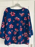 Blauwe bloemen blouse Claude Arielle - Maat M, Kleding | Dames, Ophalen of Verzenden, Zo goed als nieuw, Maat 42/44 (L), Blauw
