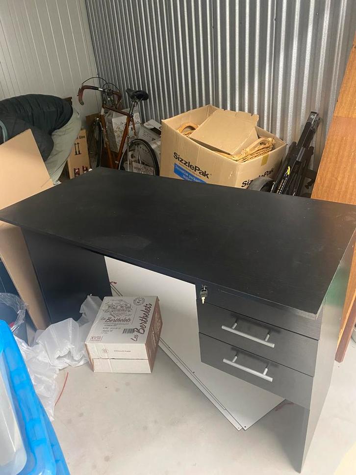 Bureau, Huis en Inrichting, Bureaus, Zo goed als nieuw, Ophalen of Verzenden