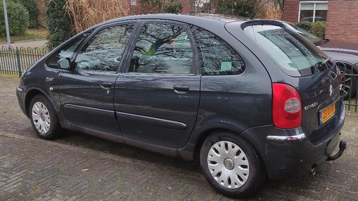 Citroën Xsara 1.6 I 16V Picasso 2007 Grijs met trekhaak, Auto's, Citroën, Particulier, Xsara, Airbags, Airconditioning, Centrale vergrendeling