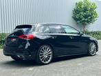 Mercedes-Benz A-Klasse A220 AMG Premium Plus 4Matic, Gebruikt, Euro 6, Zwart, Bedrijf